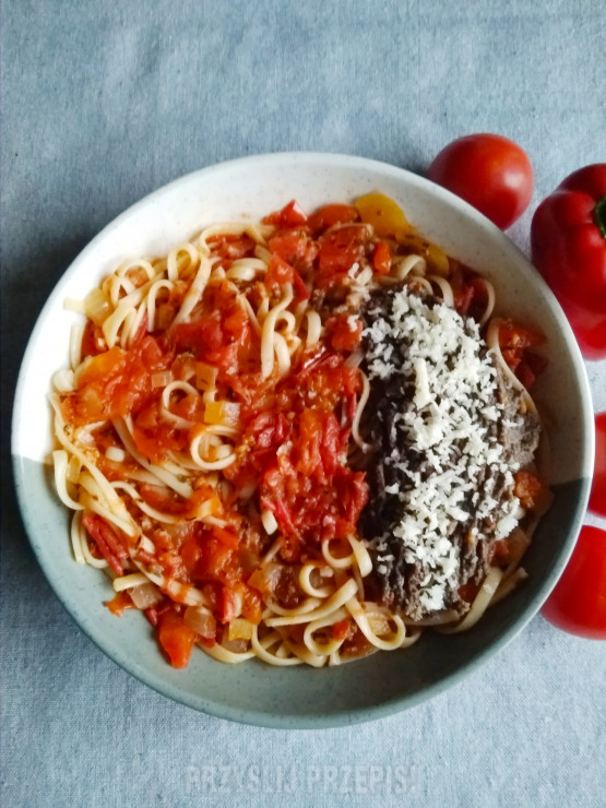 spaghetii a'la bolognese