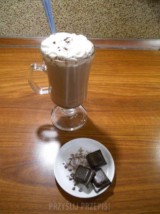 Kawa z czekoladą na rozgrzewkę