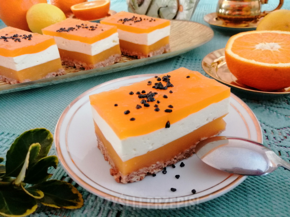 Ciasto pomarańczowo - cytrynową nutą
