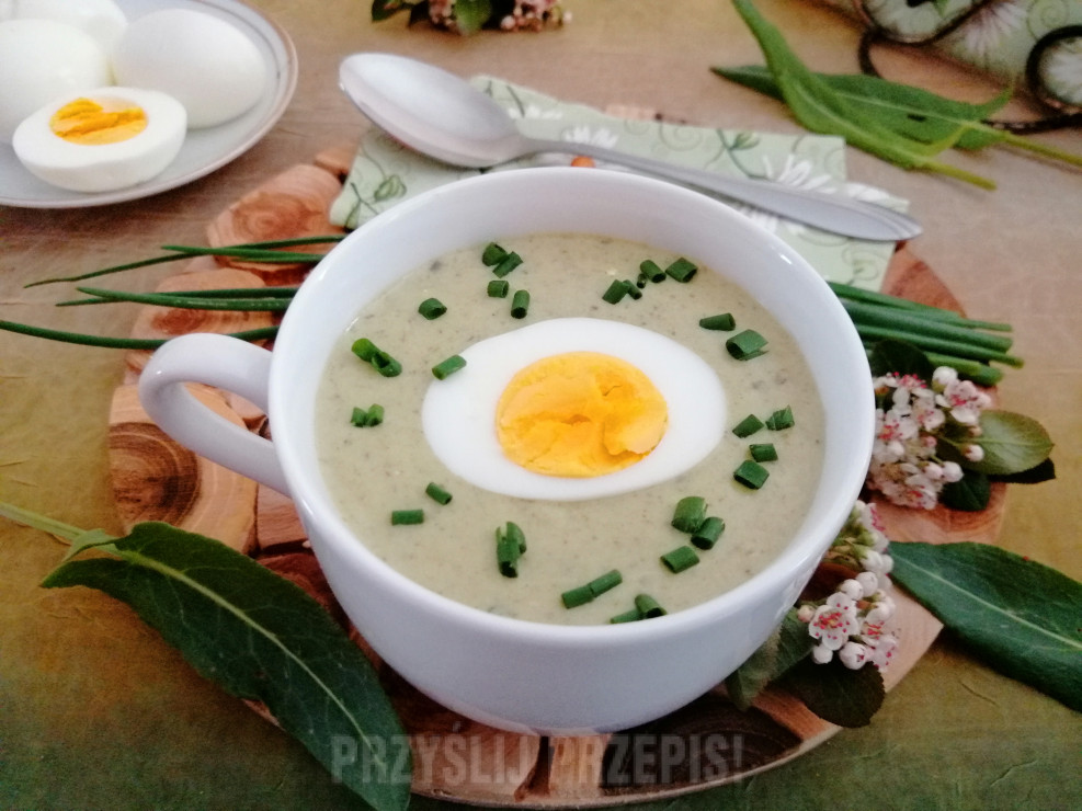 Zupa - krem szczawiowa z serem feta i jajkiem na twardo