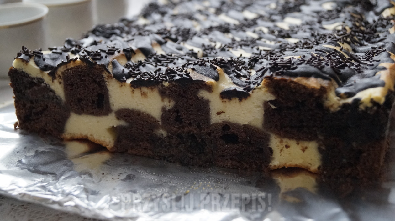 Ciasto -kratka serowo makowa w cieście kakaowym