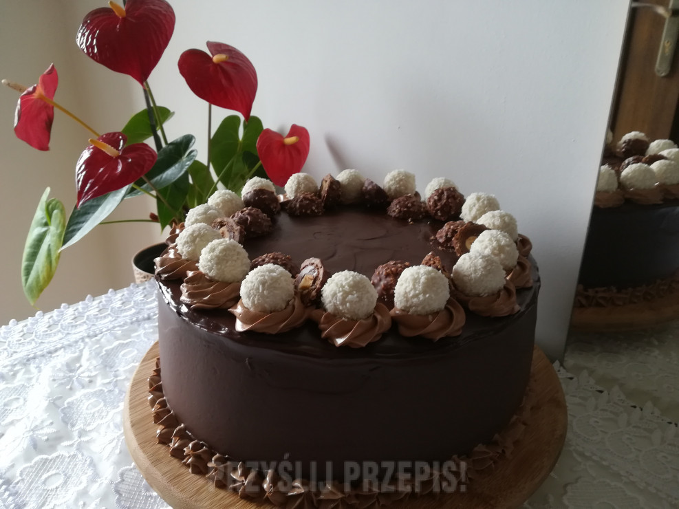 Tort urodzinowy a'la Ferrero Rocher