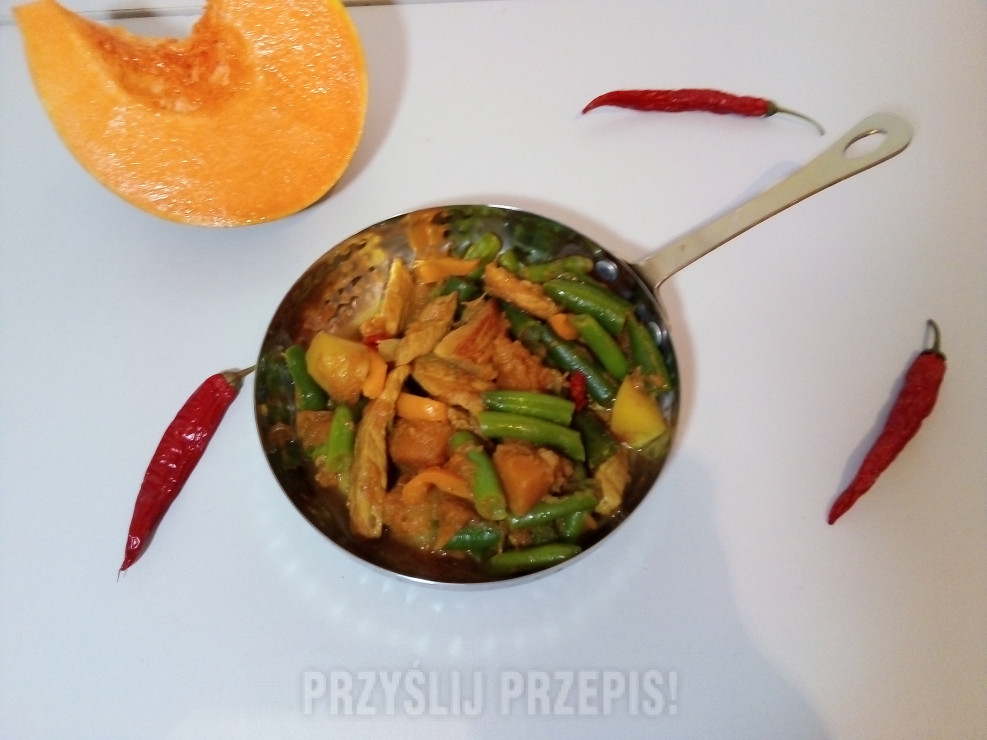 Potrawka ze schabu z curry