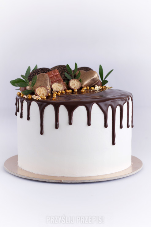 Tradycyjny tort makowy z kremem „jak dawniej”
