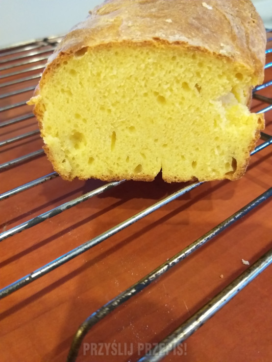 Chleb pszenno - kukurydziany na miodzie